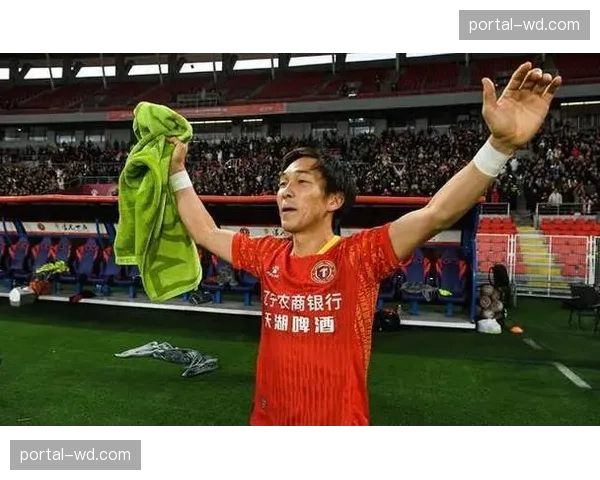 李金羽前后场衔接问题 瓦吉奇红牌暴露防守纪律缺失